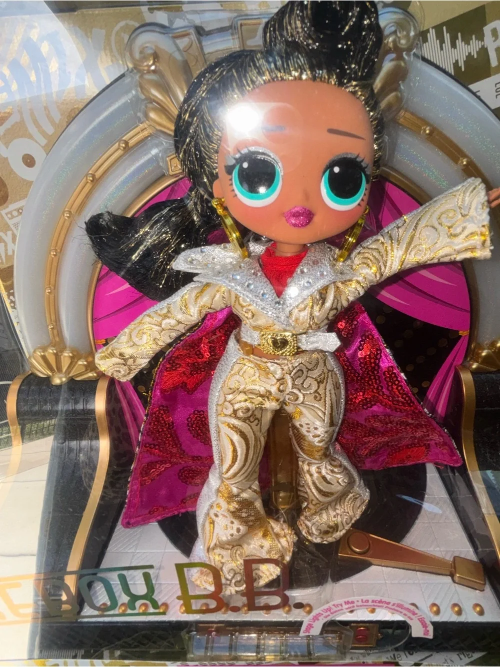 L.O.L. Surprise! collector style